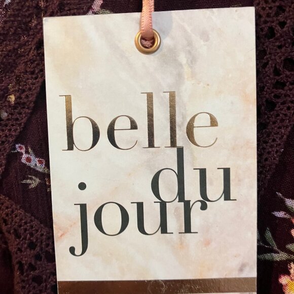 belle du jour So In Love V Neck Short‎ Sleeve Blouse - Picture 5 of 6